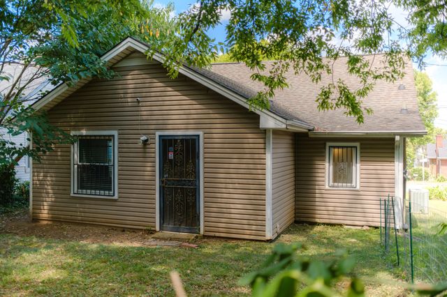 2215 Albion St, Nashville, TN 37208