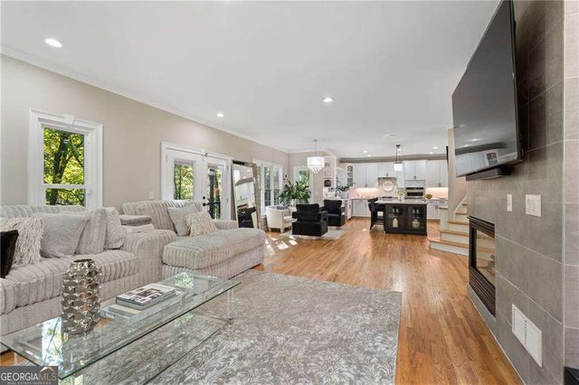 820 Glen Royal Drive, Roswell, GA 30076