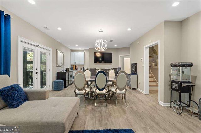 820 Glen Royal Drive, Roswell, GA 30076