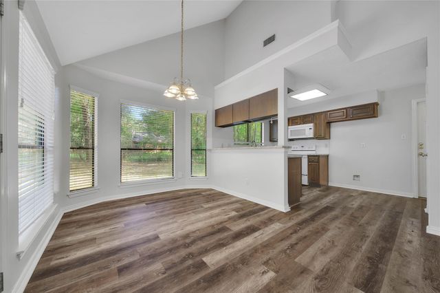 11334 Twain Drive, Montgomery, TX 77356