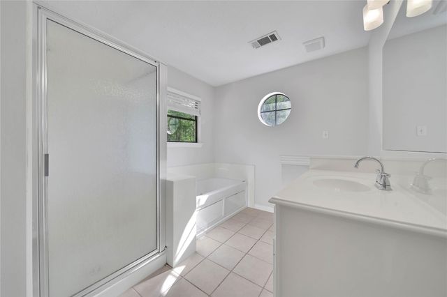 11334 Twain Drive, Montgomery, TX 77356