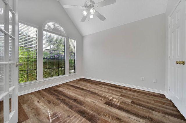11334 Twain Drive, Montgomery, TX 77356