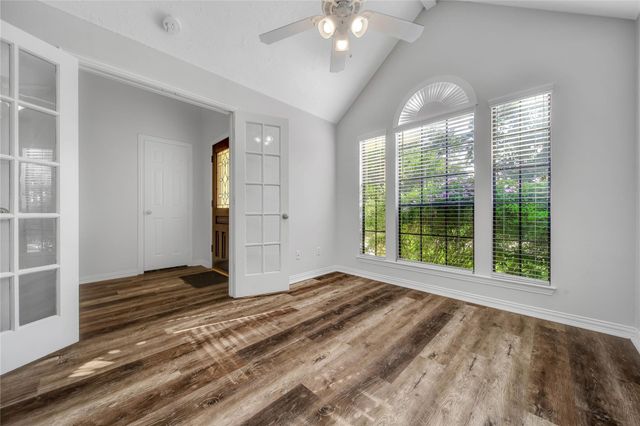11334 Twain Drive, Montgomery, TX 77356