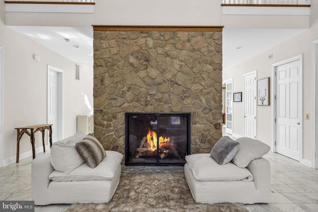 10 PETER HURD WAY, Marlton, NJ 08053