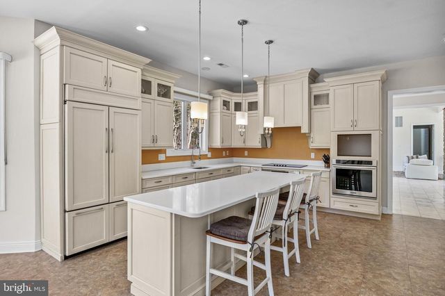 10 PETER HURD WAY, Marlton, NJ 08053