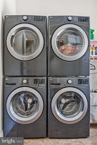 10 PETER HURD WAY, Marlton, NJ 08053