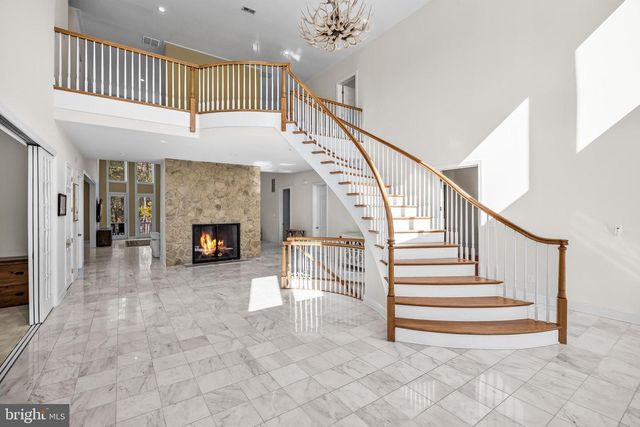 10 PETER HURD WAY, Marlton, NJ 08053