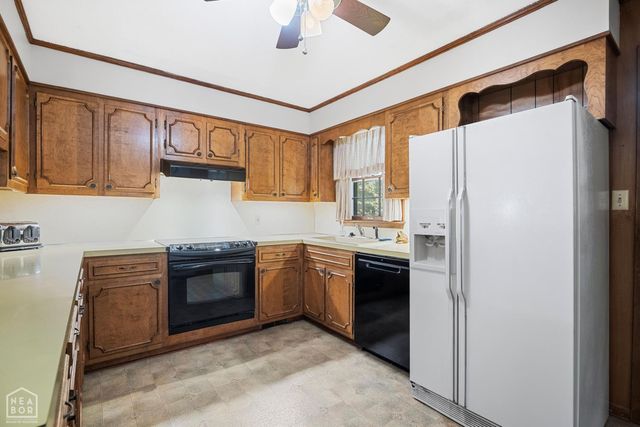 1609 Campground Road, Paragould, AR 72450