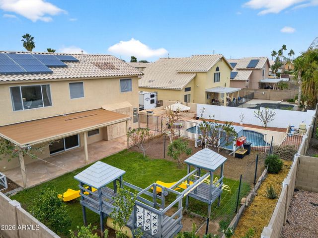 10824 W LONE CACTUS Drive, Sun City, AZ 85373