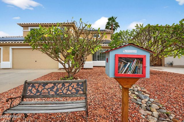 10824 W LONE CACTUS Drive, Sun City, AZ 85373