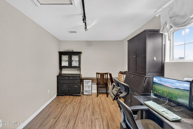 10824 W LONE CACTUS Drive, Sun City, AZ 85373