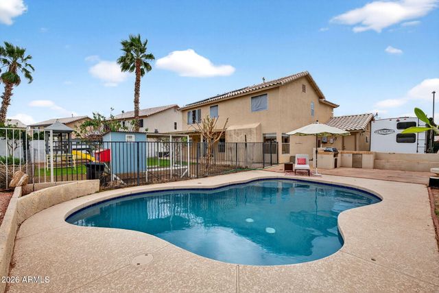 10824 W LONE CACTUS Drive, Sun City, AZ 85373