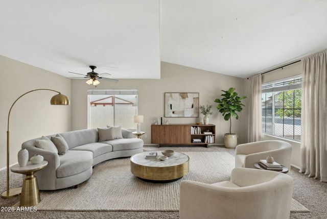 10824 W LONE CACTUS Drive, Sun City, AZ 85373