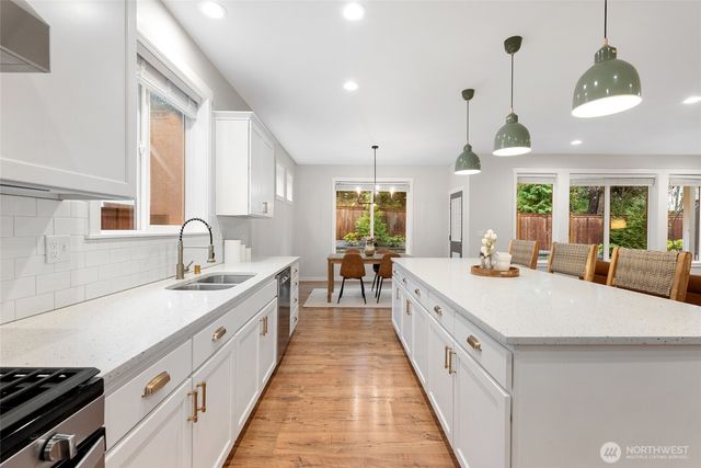 5325 Ocean Cove Lane, Blaine, WA 98230