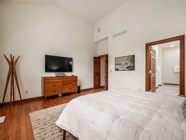 3818 Riverwatch Lane, Columbus, OH 43221