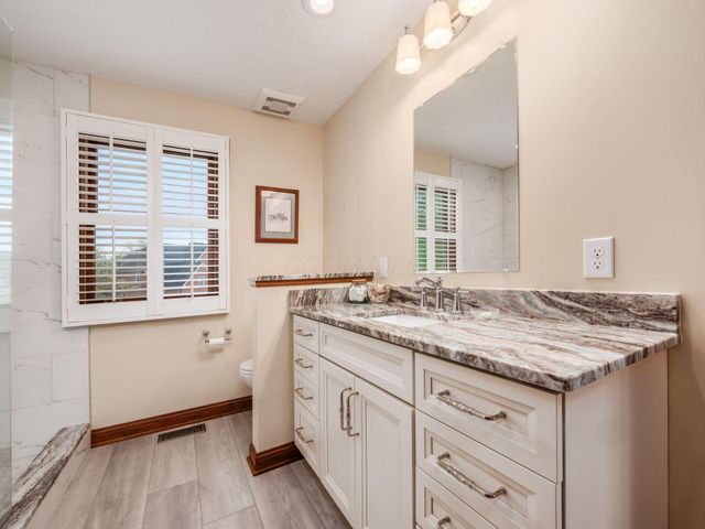 3818 Riverwatch Lane, Columbus, OH 43221