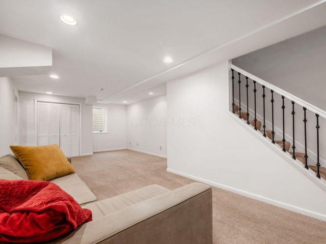 3818 Riverwatch Lane, Columbus, OH 43221