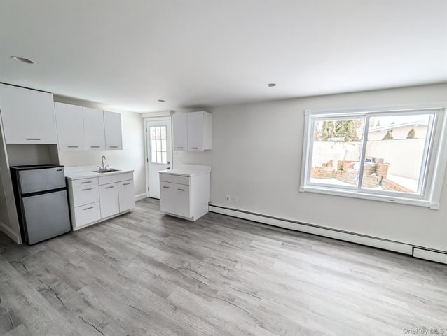 41 Richmond Street, Islip, NY 11751