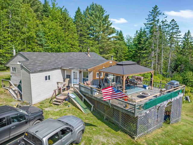 97 Cobblestone Road, Clarksville, NH 03592