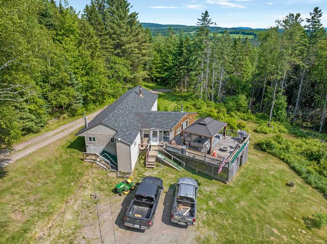 97 Cobblestone Road, Clarksville, NH 03592