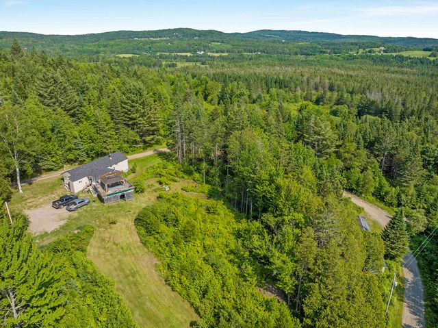 97 Cobblestone Road, Clarksville, NH 03592