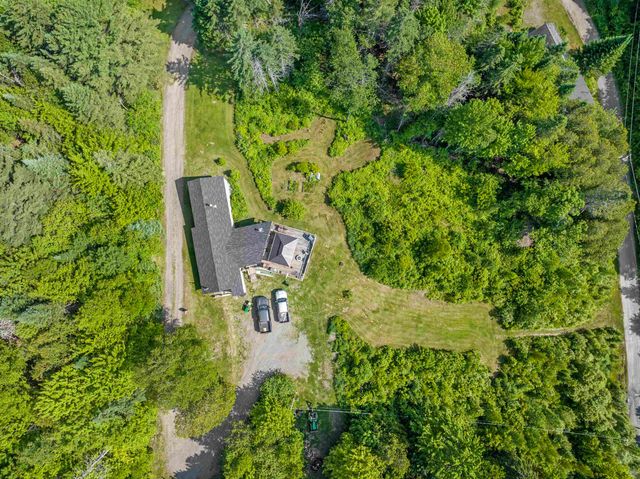 97 Cobblestone Road, Clarksville, NH 03592