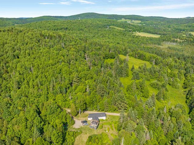 97 Cobblestone Road, Clarksville, NH 03592