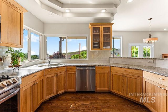 4163 N La Fontana Way, Boise, ID 83702