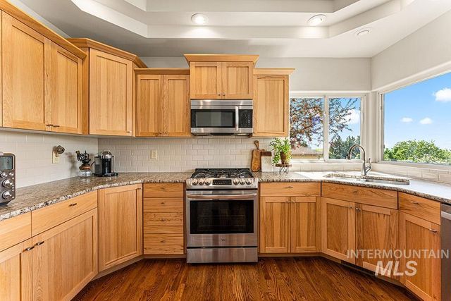 4163 N La Fontana Way, Boise, ID 83702