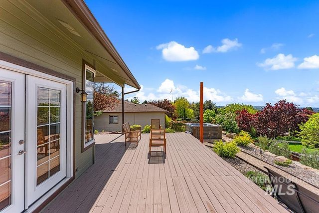 4163 N La Fontana Way, Boise, ID 83702