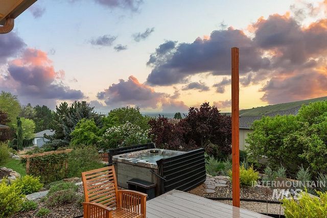 4163 N La Fontana Way, Boise, ID 83702