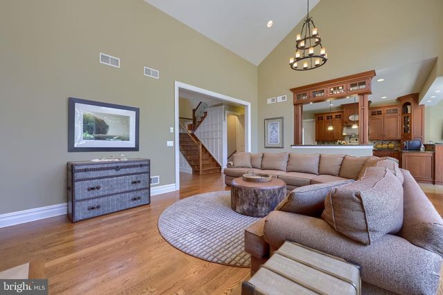388 WHEATFIELD DR, Lititz, PA 17543