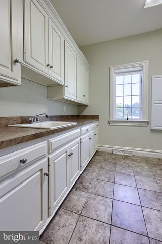 388 WHEATFIELD DR, Lititz, PA 17543