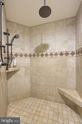 388 WHEATFIELD DR, Lititz, PA 17543