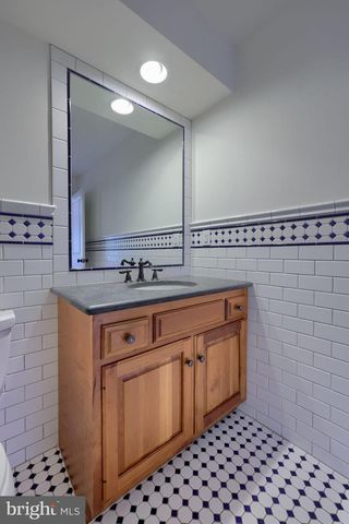 388 WHEATFIELD DR, Lititz, PA 17543