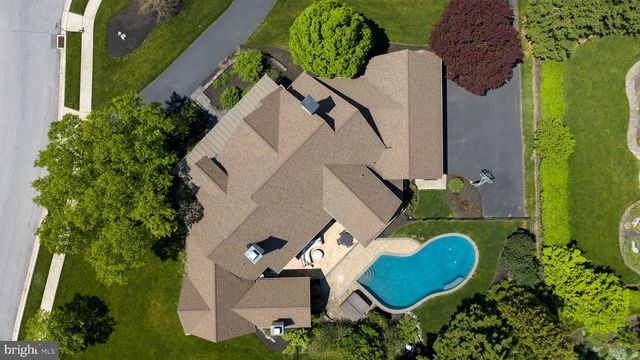 388 WHEATFIELD DR, Lititz, PA 17543