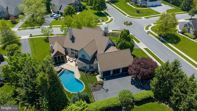 388 WHEATFIELD DR, Lititz, PA 17543