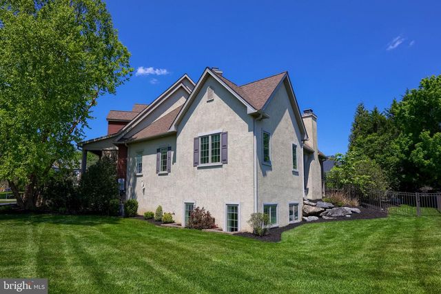 388 WHEATFIELD DR, Lititz, PA 17543
