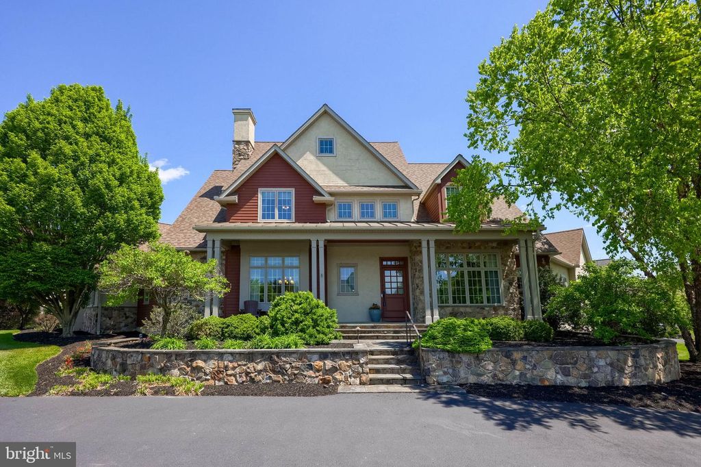 388 WHEATFIELD DR, Lititz, PA 17543