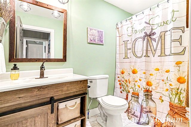 11435 88th Avenue, Allendale, MI 49401