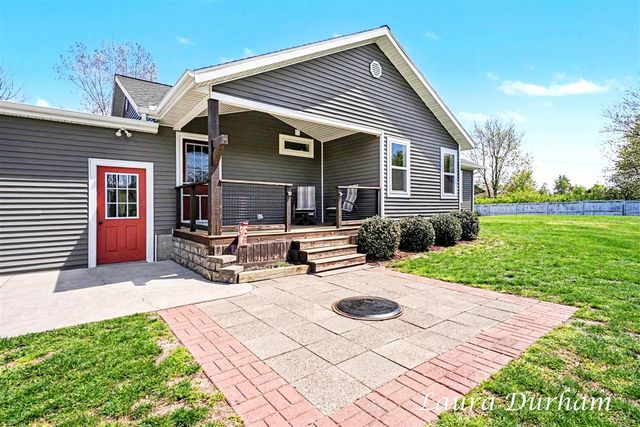 11435 88th Avenue, Allendale, MI 49401