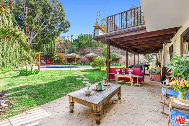 3092 Laurel Canyon Boulevard, Studio City (los Angeles), CA 91604