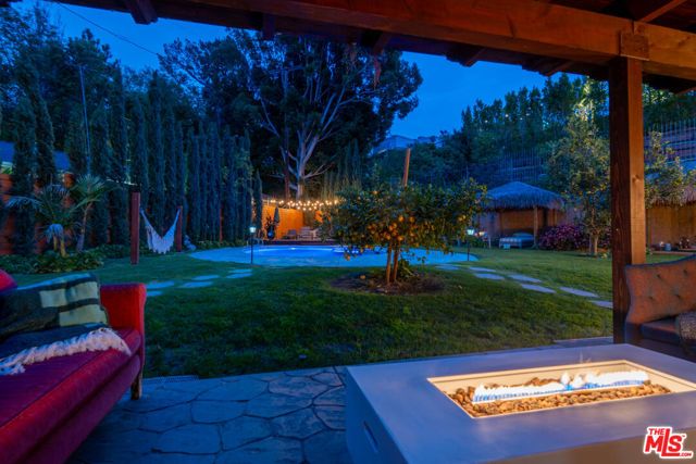 3092 Laurel Canyon Boulevard, Studio City (los Angeles), CA 91604