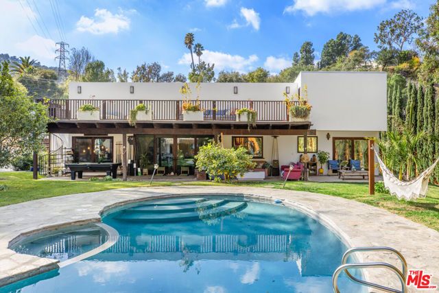 3092 Laurel Canyon Boulevard, Studio City (los Angeles), CA 91604