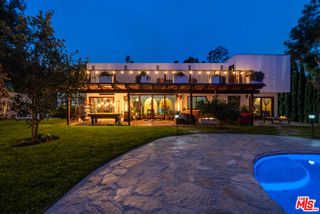 3092 Laurel Canyon Boulevard, Studio City (los Angeles), CA 91604