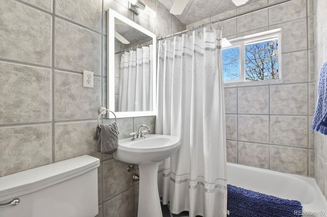 9305 W 52nd Avenue, Arvada, CO 80002