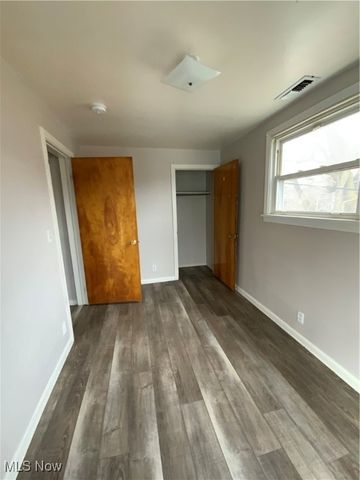 406 Vine Street, East Liverpool, OH 43920