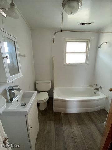 406 Vine Street, East Liverpool, OH 43920