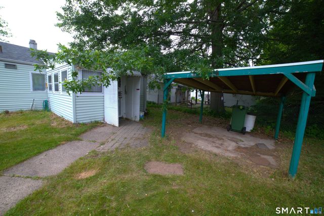 61 Circle Drive, Wallingford, CT 06492