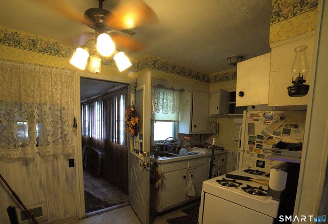 61 Circle Drive, Wallingford, CT 06492